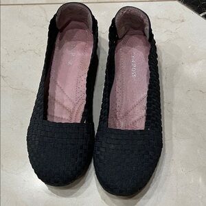 Taryn rose black flats size 8m